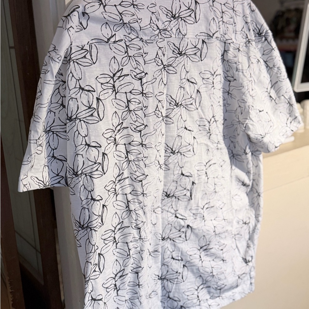 Report Collection White and Black Floral Button Down Shirt - Picture 7 of 7